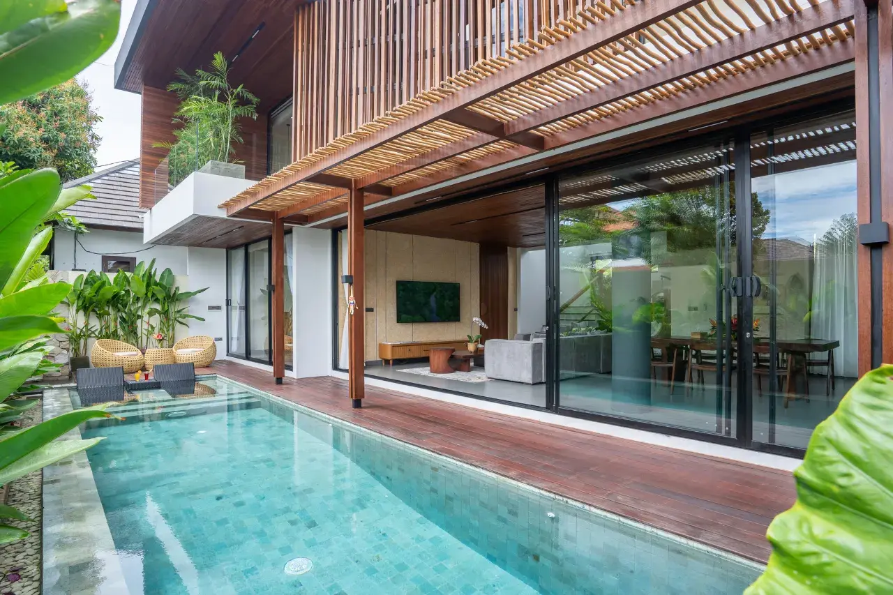 Stylish 4BR Luxury Villa in Central Canggu – Walk to Cafes & Beach — image 3