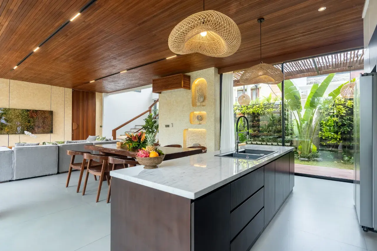 Stylish 4BR Luxury Villa in Central Canggu – Walk to Cafes & Beach — image 16