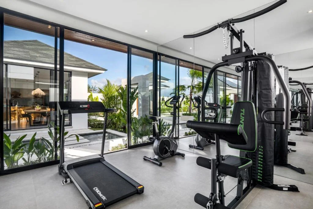 Modern 5-Bedroom Villa with Panoramic Rice Field Views in Ubud — image 3