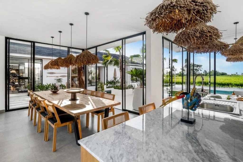 Modern 5-Bedroom Villa with Panoramic Rice Field Views in Ubud — image 4