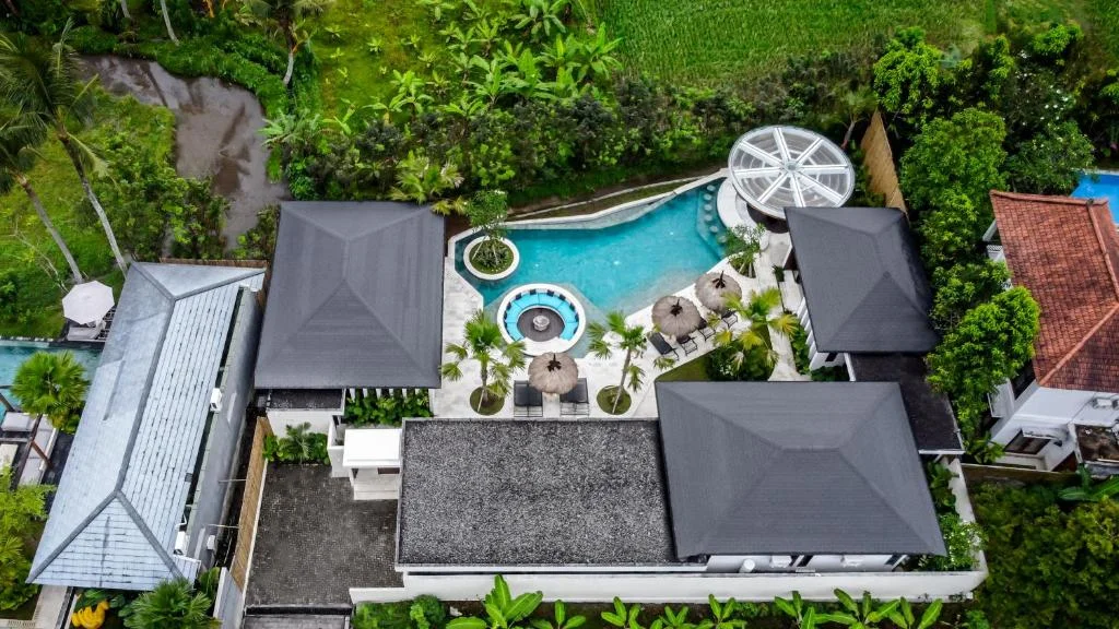 Luxurious 5-Bedroom Villa Surrounded by Ubud’s Stunning Rice Fields — image 15
