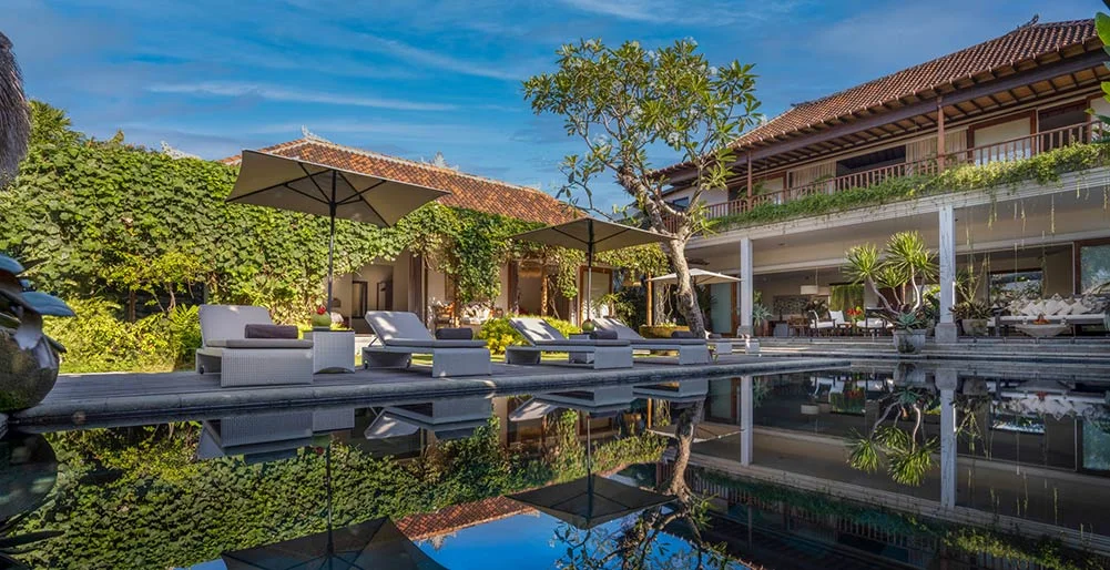 Oceanfront 4-Bedroom Sanctuary in Tanah Lot, Bali – BVI50246