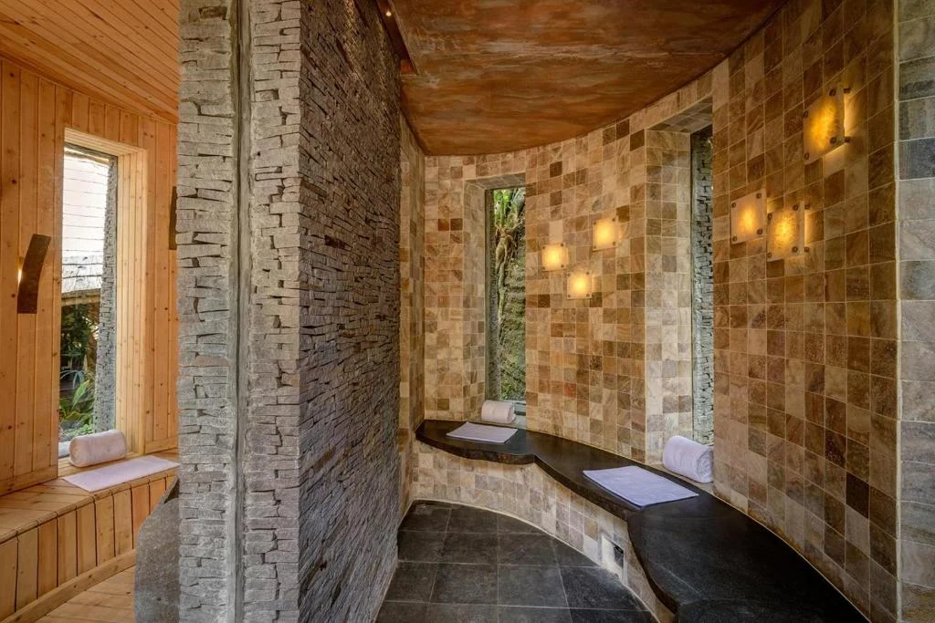 Majestic 12BR Riverfront Estate | Ubud’s Iconic Luxury Retreat — image 15