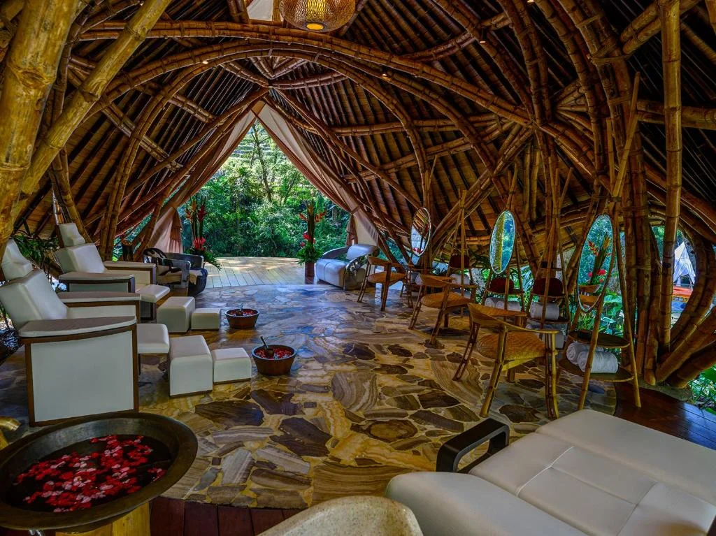 Majestic 12BR Riverfront Estate | Ubud’s Iconic Luxury Retreat — image 10