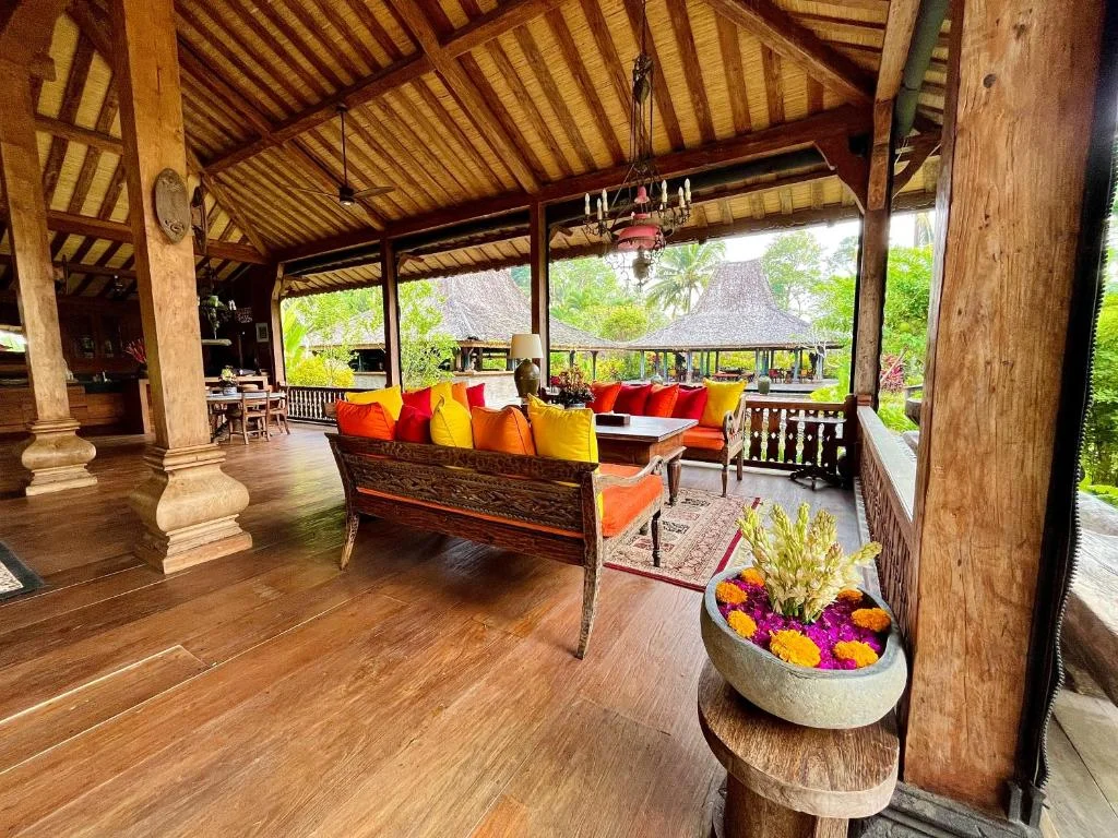 Majestic 12BR Riverfront Estate | Ubud’s Iconic Luxury Retreat — image 3