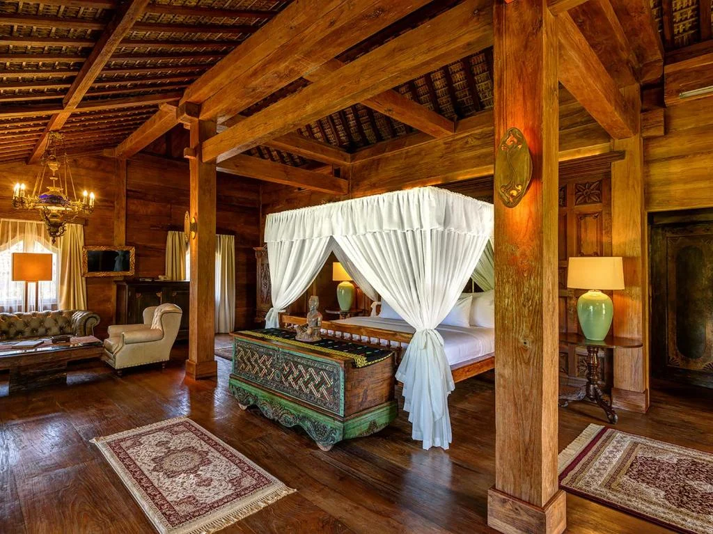 Majestic 12BR Riverfront Estate | Ubud’s Iconic Luxury Retreat — image 12