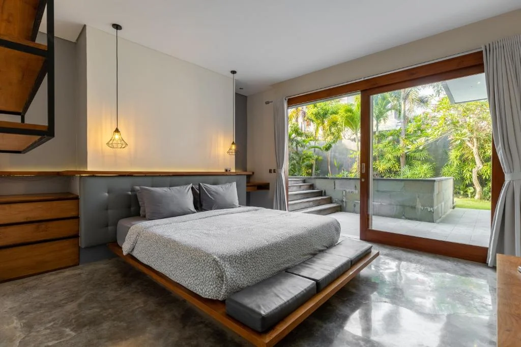 Modern 5BR Luxury Villa w/ Pool | Umalas, Bali — image 12