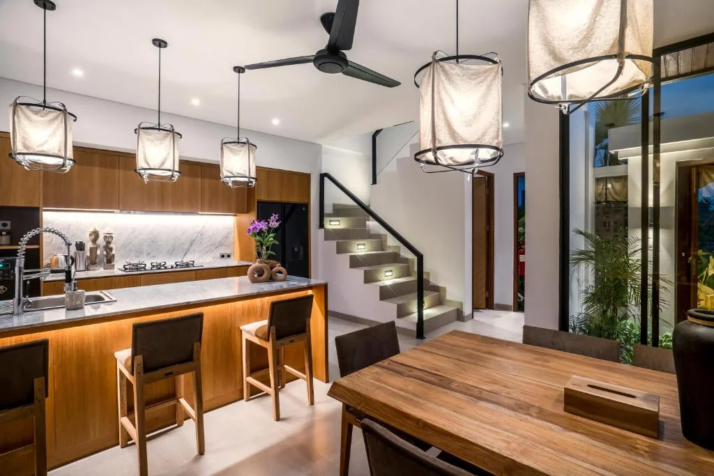 VBR Designer Luxury Villa Pool, Garden & Sunset Views | Ubud — image 16