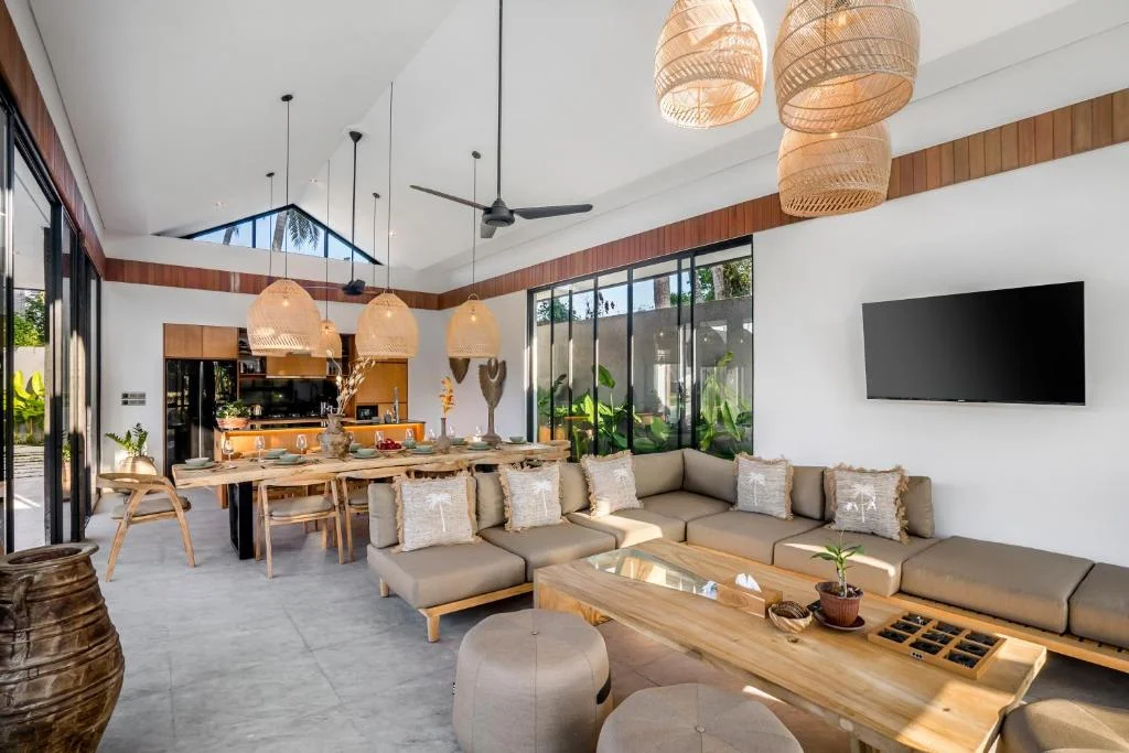 5BR Ubud Family Villa w/ Pool, Coconut Grove Views & Kid’s Room | Peliatan — image 17