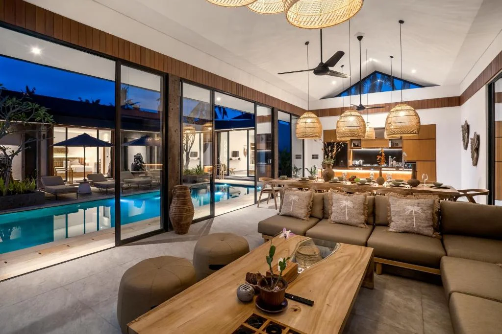 5BR Ubud Family Villa w/ Pool, Coconut Grove Views & Kid’s Room | Peliatan — image 4