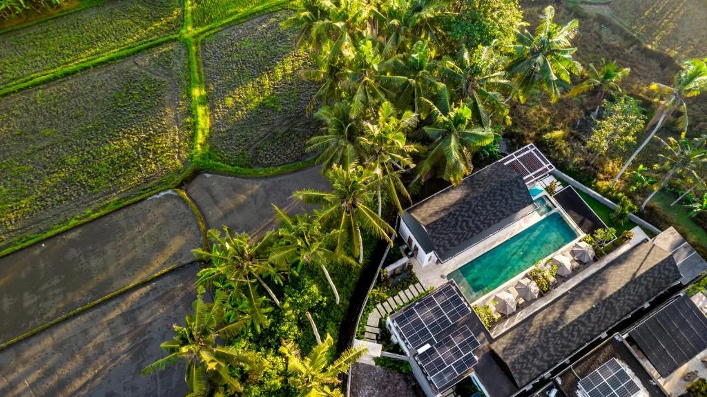 5BR Ubud Family Villa w/ Pool, Coconut Grove Views & Kid’s Room | Peliatan – BVI50543