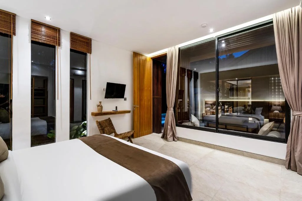 5BR Modern Luxury Villa in Pejeng Kawan, Ubud – Pool & Garden Oasis — image 7