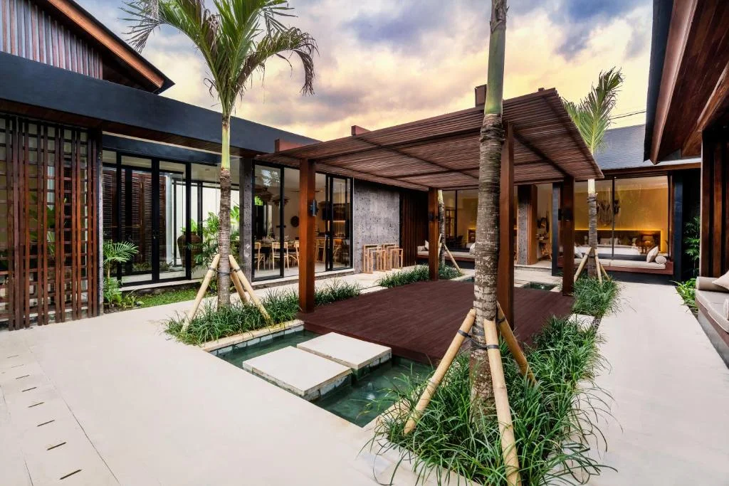 5BR Modern Luxury Villa in Pejeng Kawan, Ubud – Pool & Garden Oasis — image 4