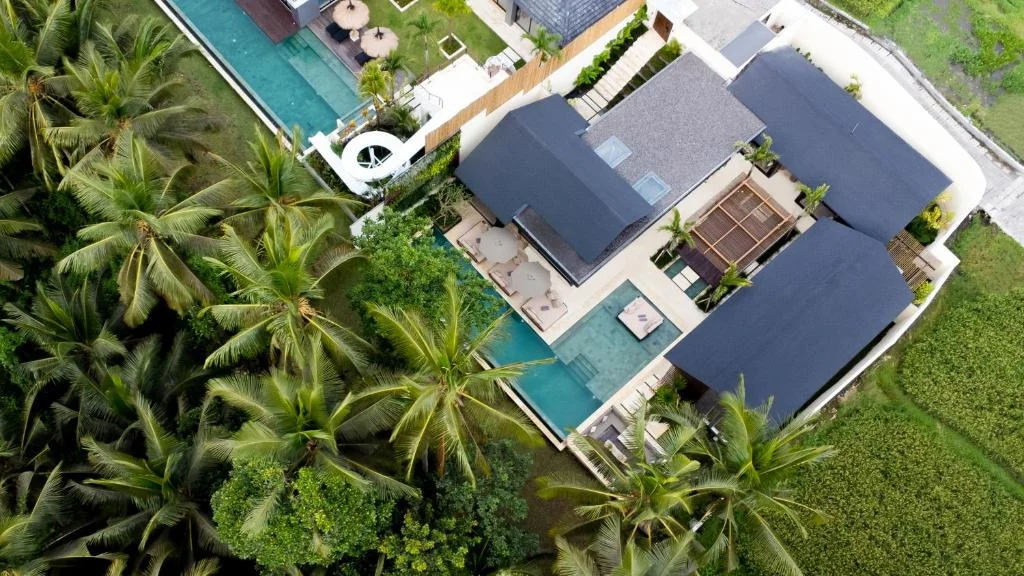5BR Modern Luxury Villa in Pejeng Kawan, Ubud – Pool & Garden Oasis — image 11