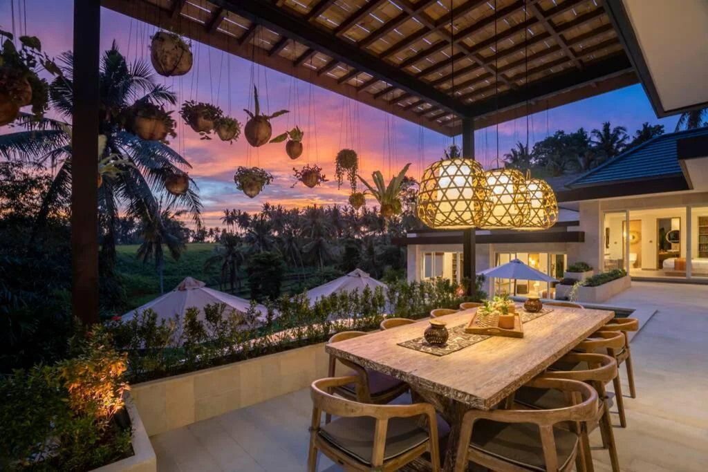 5BR Modern Ubud Villa Infinity Pool & Jungle Views — image 6