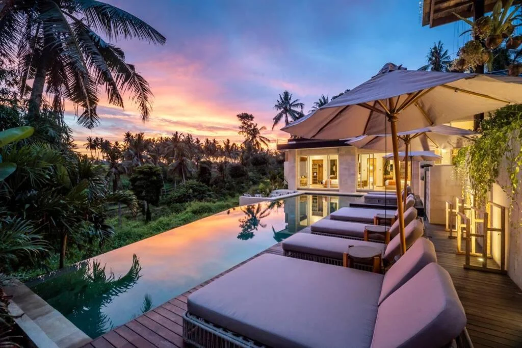 5BR Modern Ubud Villa Infinity Pool & Jungle Views — image 5
