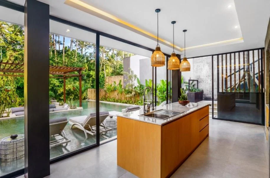 Villa Ubud BVI50913 – Elegant 4-Bedroom Retreat with Scenic Views and Luxury Amenities — image 7