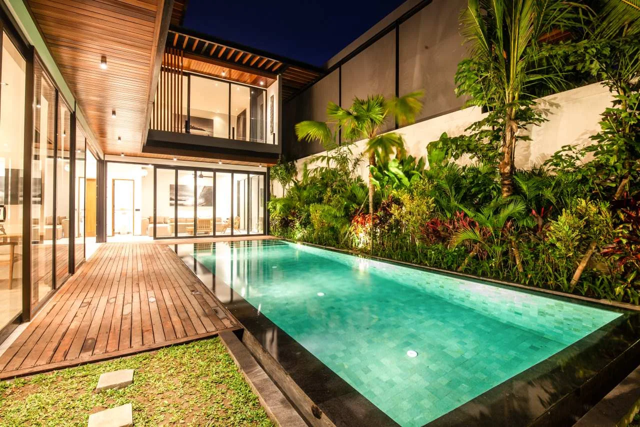 5-Bedroom Luxury Retreat Villa in Perenan Canggu — image 11