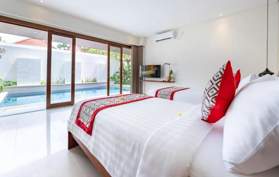 Villa Seminyak – 2 Bedrooms Luxury Villas with Private Pools — image 14