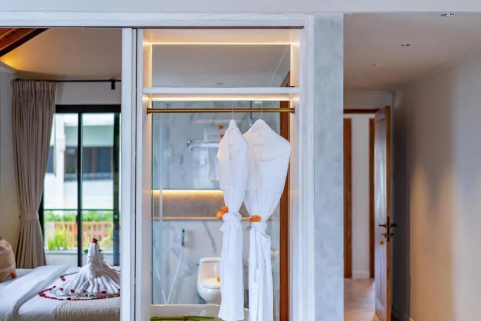 4BR Industrial Chic Tropical Villa with Private Pool in Seminyak — image 17