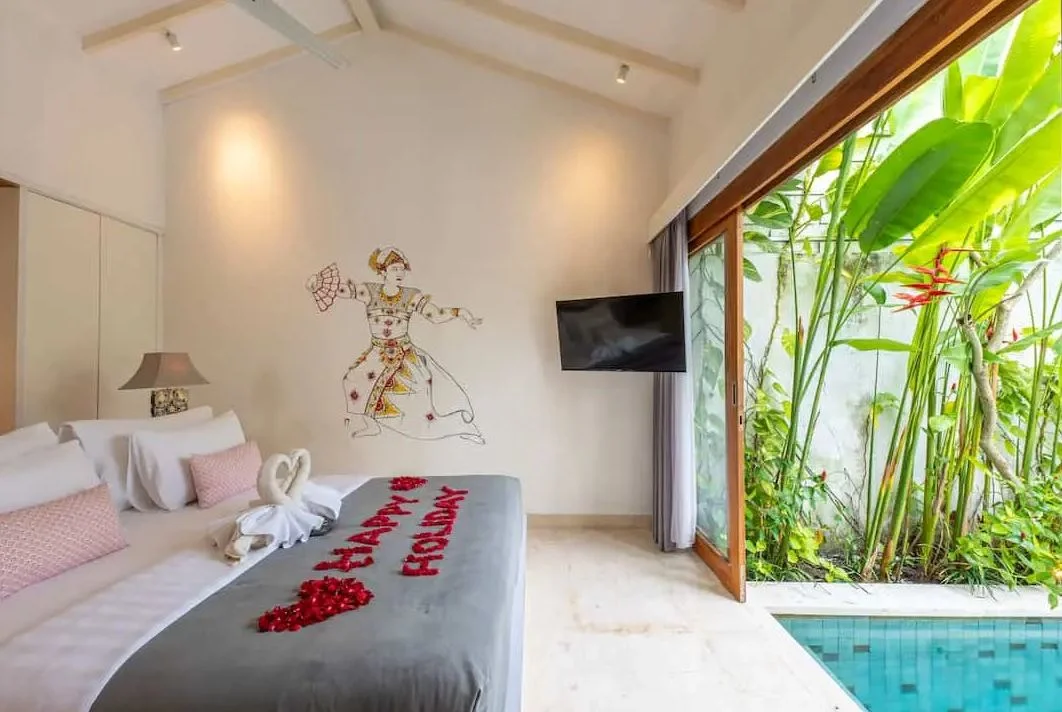 1BR Honeymoon Villa with Ocean View and Private Pool in Jimbaran — image 14