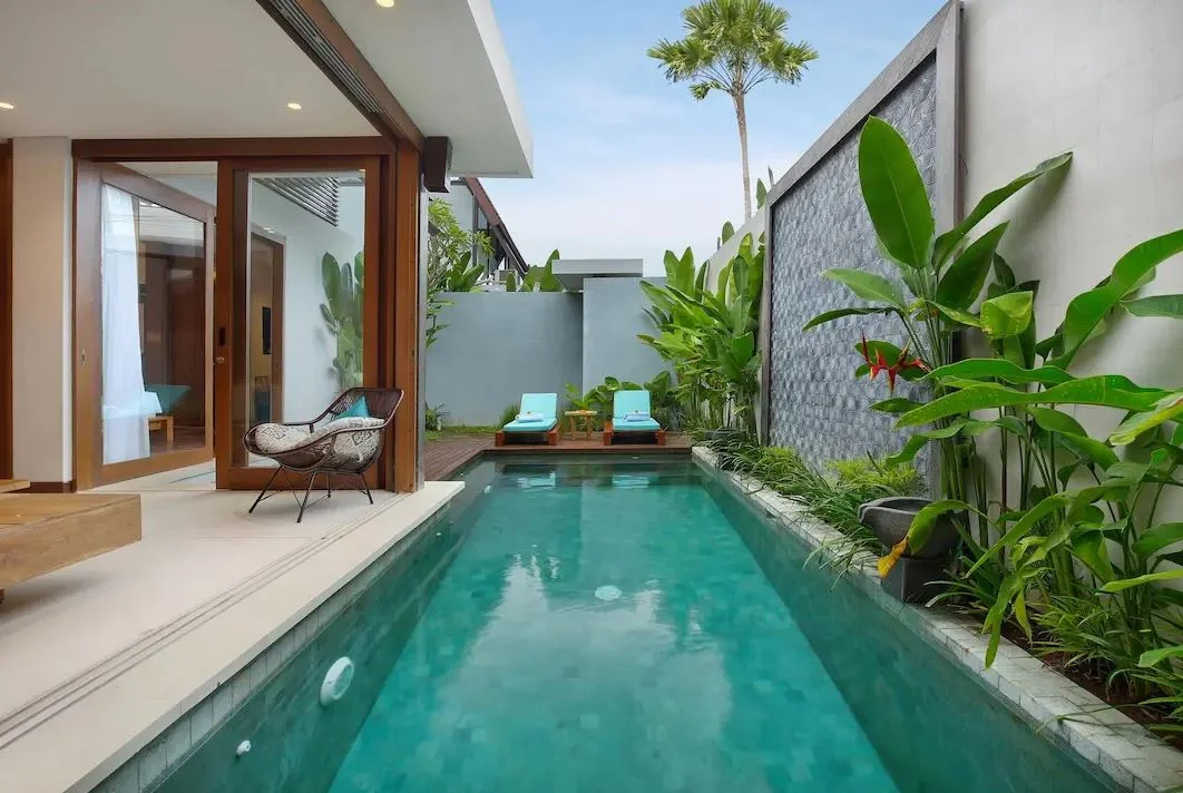 2BR Romantic Honeymoon Villa with Private Pool in Sanur — image 10
