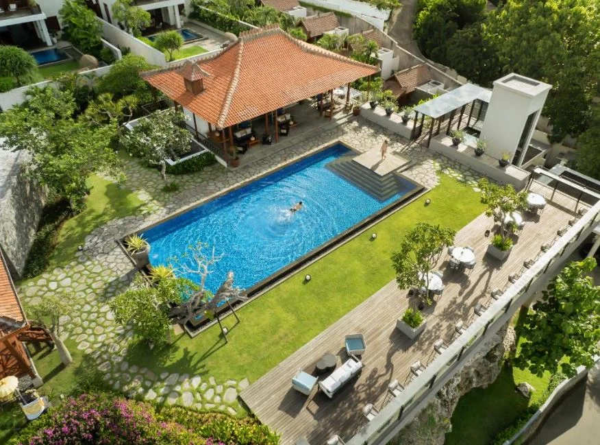 10BR Luxury Cliffside Villa in Jimbaran – The Essence of Luxury – BVI54166