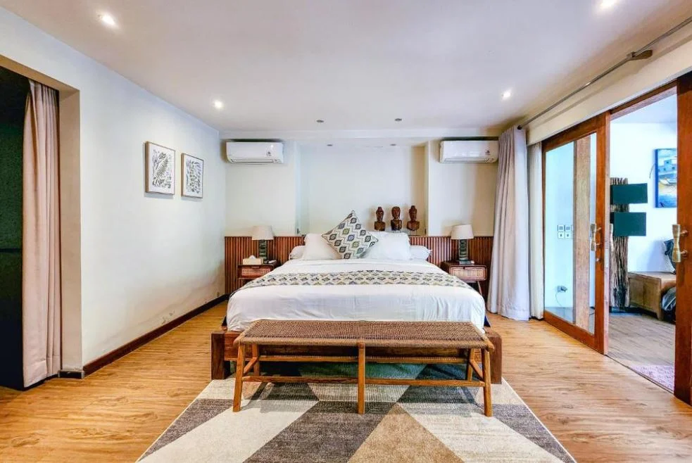 5BR Luxury Villa with Private Pool & Garden View in Canggu — image 14