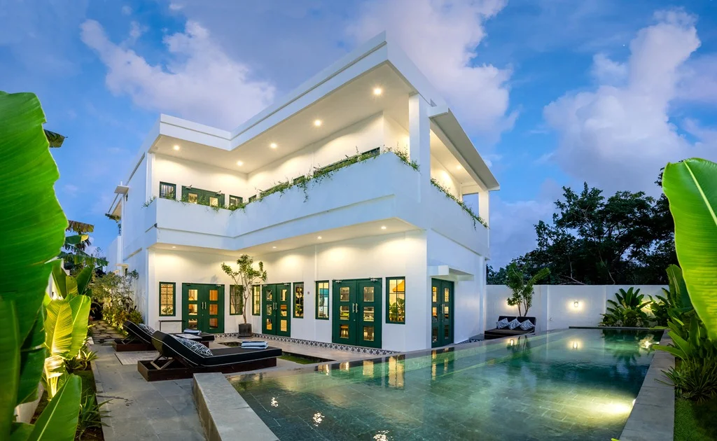 4BR Luxury Tropical Villa with Private Pool in Berawa, Canggu – BVI54581