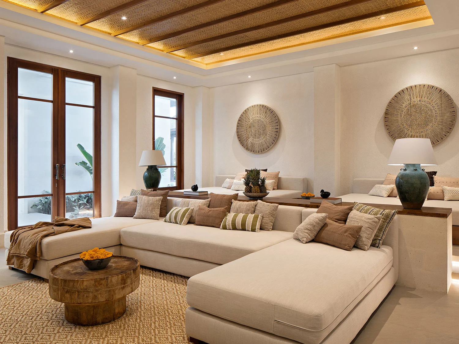 5BR Luxury Modern Villa with Rice Field View in Canggu — image 15