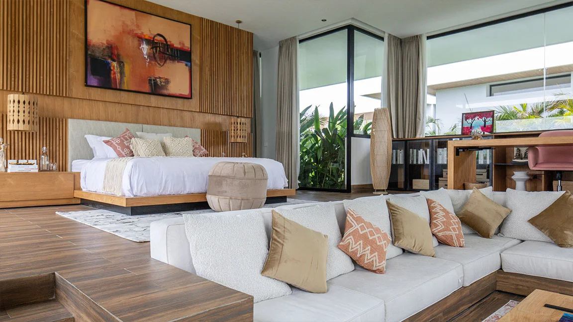 2BR Chic Villa with Private Pool in Canggu — image 9