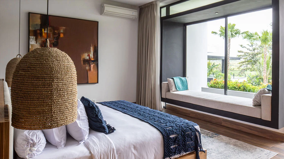 2BR Chic Villa with Private Pool in Canggu — image 14