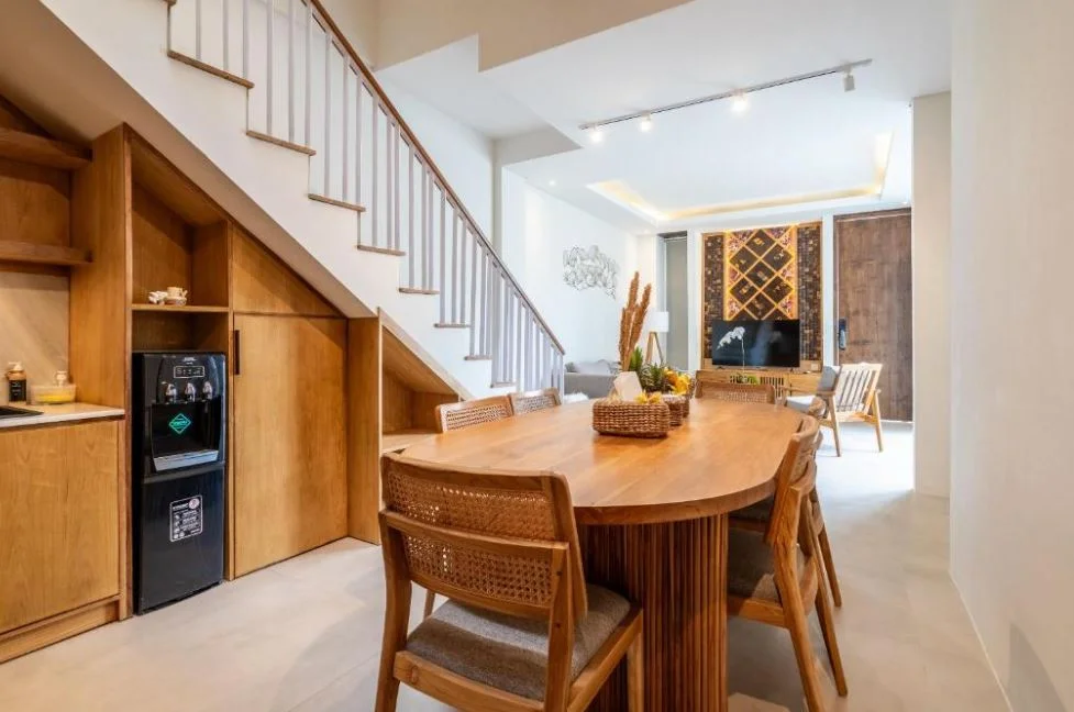 Luxury 4BR Modern Villa with Private Pool in Canggu — image 3