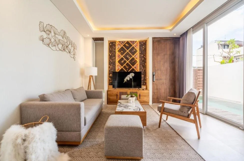Luxury 4BR Modern Villa with Private Pool in Canggu — image 14