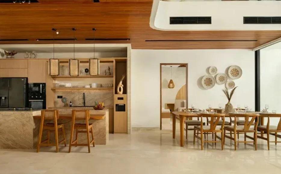 3BR Luxury Modern Balinese Elegance Villa in Canggu — image 9
