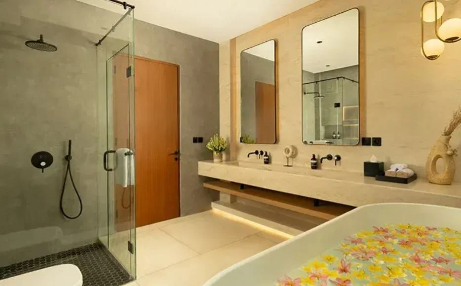 3BR Luxury Modern Balinese Elegance Villa in Canggu — image 7