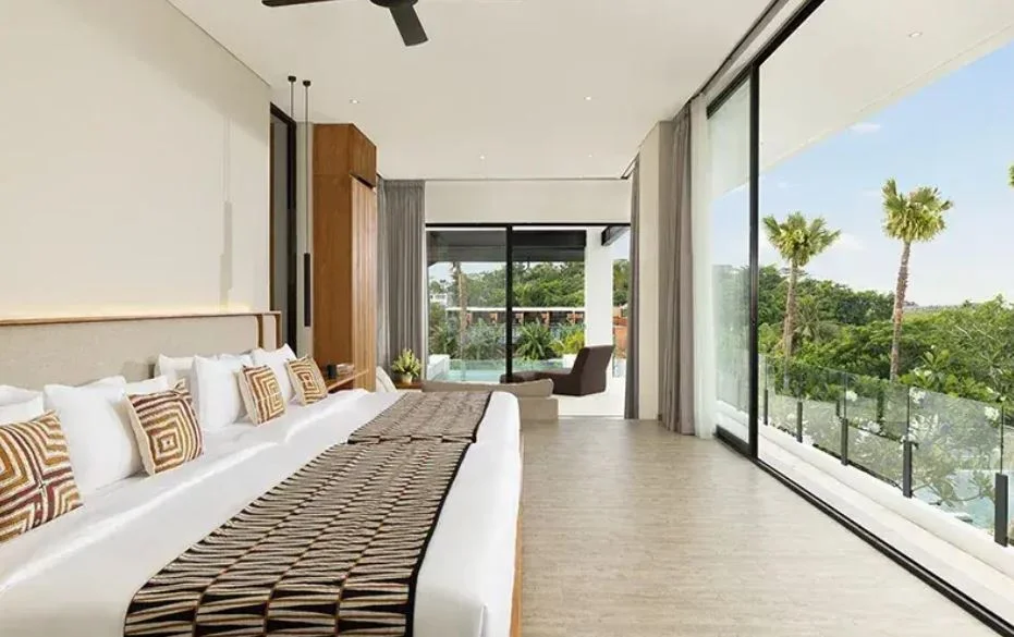 6BR Ultra Luxury Villa with Private Pool & Private Chef in Canggu — image 10