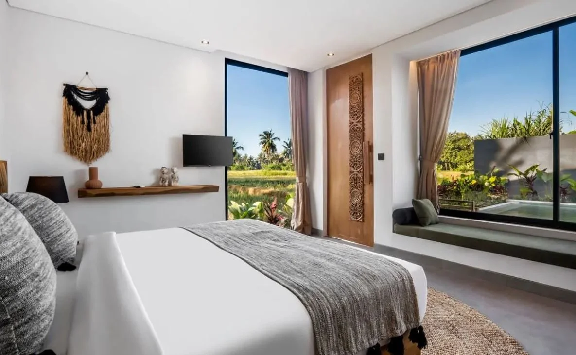 5BR Ricefield View Villa with Infinity Pool in Ubud — image 14