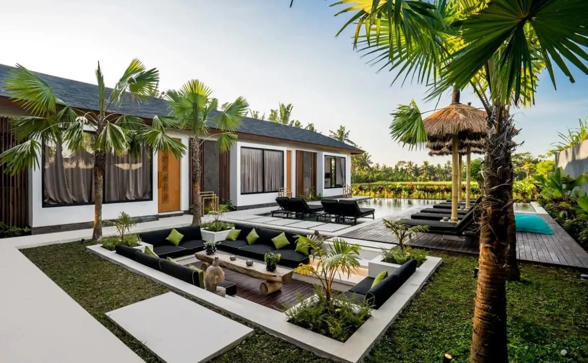 5BR Ricefield View Villa with Infinity Pool in Ubud — image 5