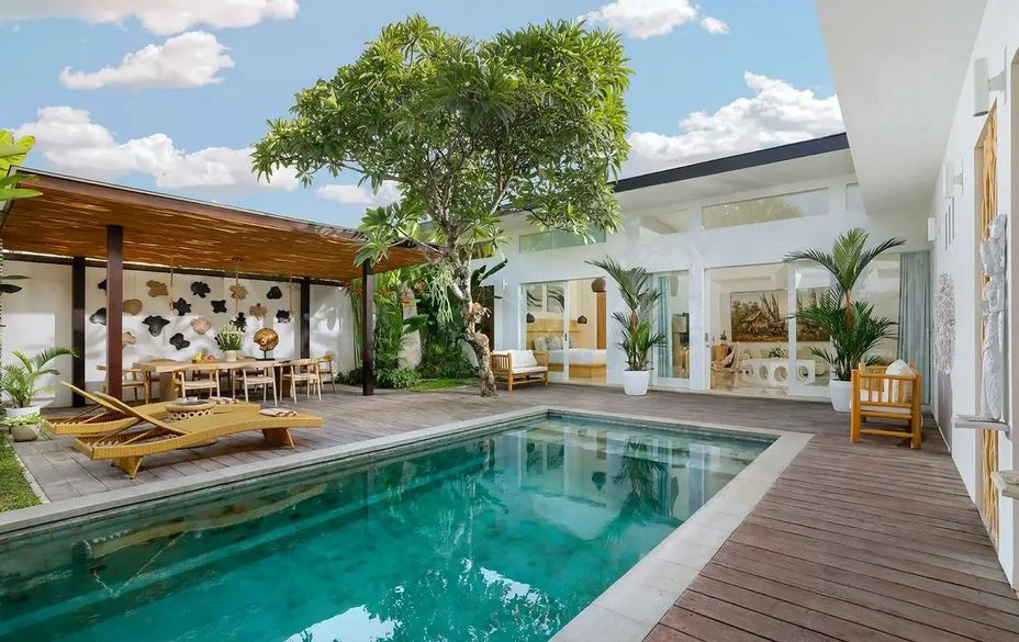 3BR Modern Minimalist Villa with Private Pool in Canggu – BVI55868