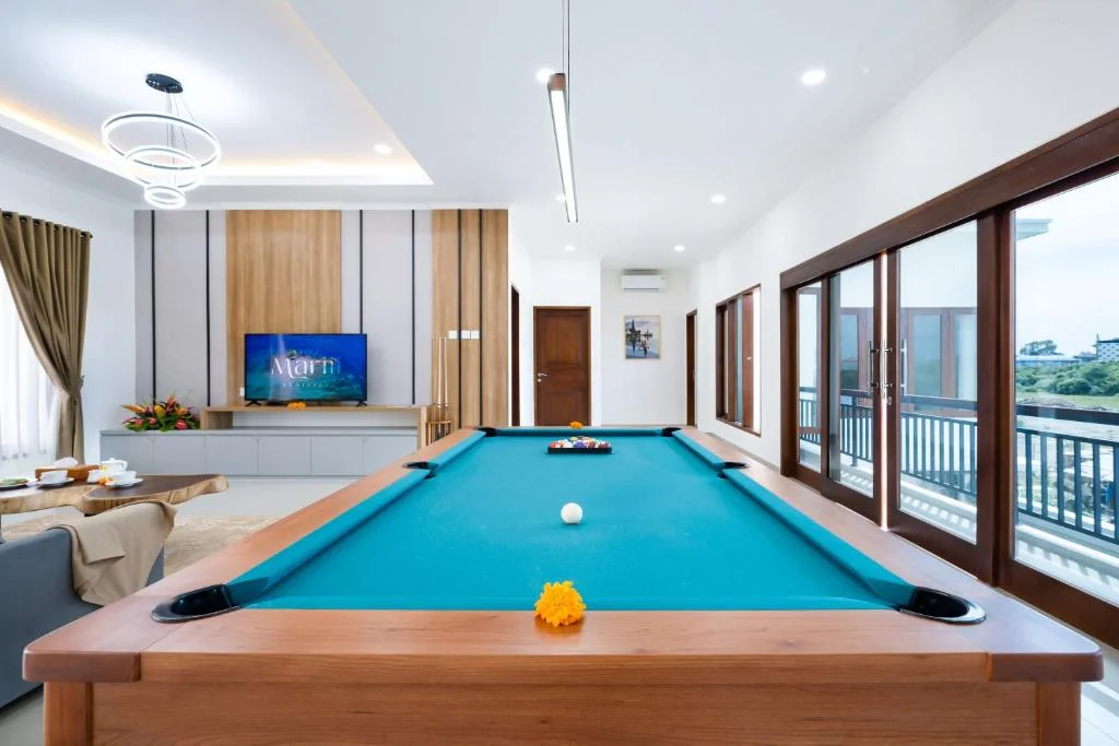 3BR Villa with Bunk Room & Entertainment in Seminyak – Private Pool — image 3