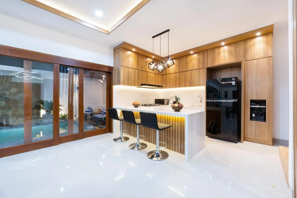 3BR Villa with Bunk Room & Entertainment in Seminyak – Private Pool — image 6