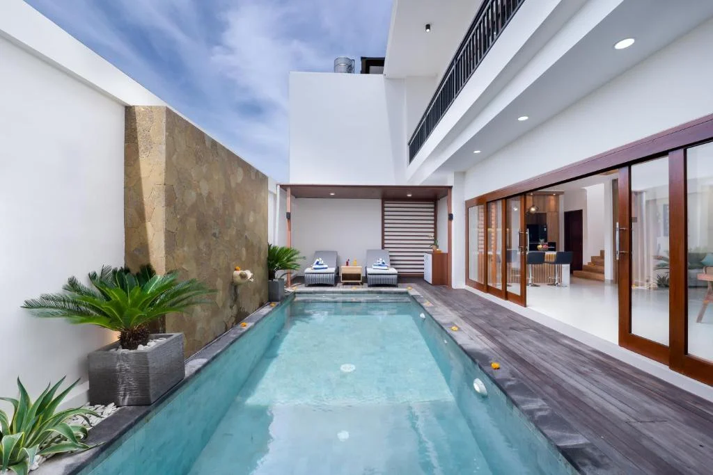 3BR Villa with Bunk Room & Entertainment in Seminyak – Private Pool — image 16