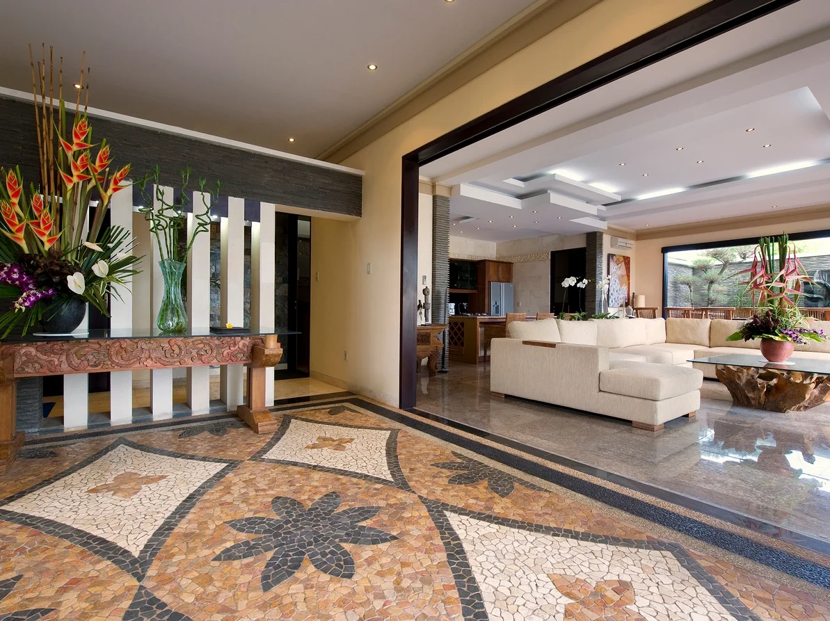 Beachfront 5BR Luxury Villa in Batubelig – Ocean Views and Rooftop Terrace – BVI2305 — image 19