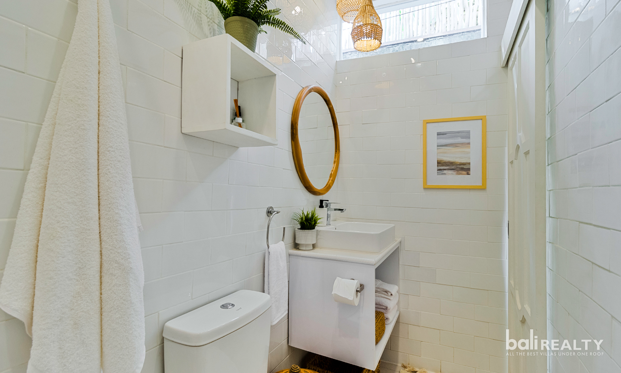 Newly Renovated Two-Bedroom Villa with Long Lease in Prime Canggu 2963 — image 13