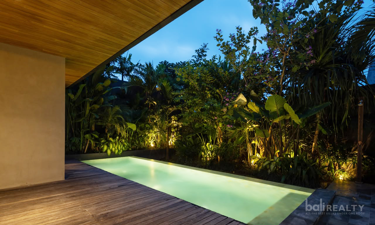 Choice of Two Delightful Three-Bedroom Freehold Villas in Berawa’s Prime Locale 2968 — image 2