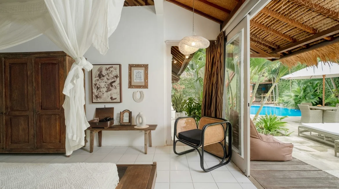 3-Bedroom Private Pool Villa Rental in Seminyak – Charming Villa — image 15