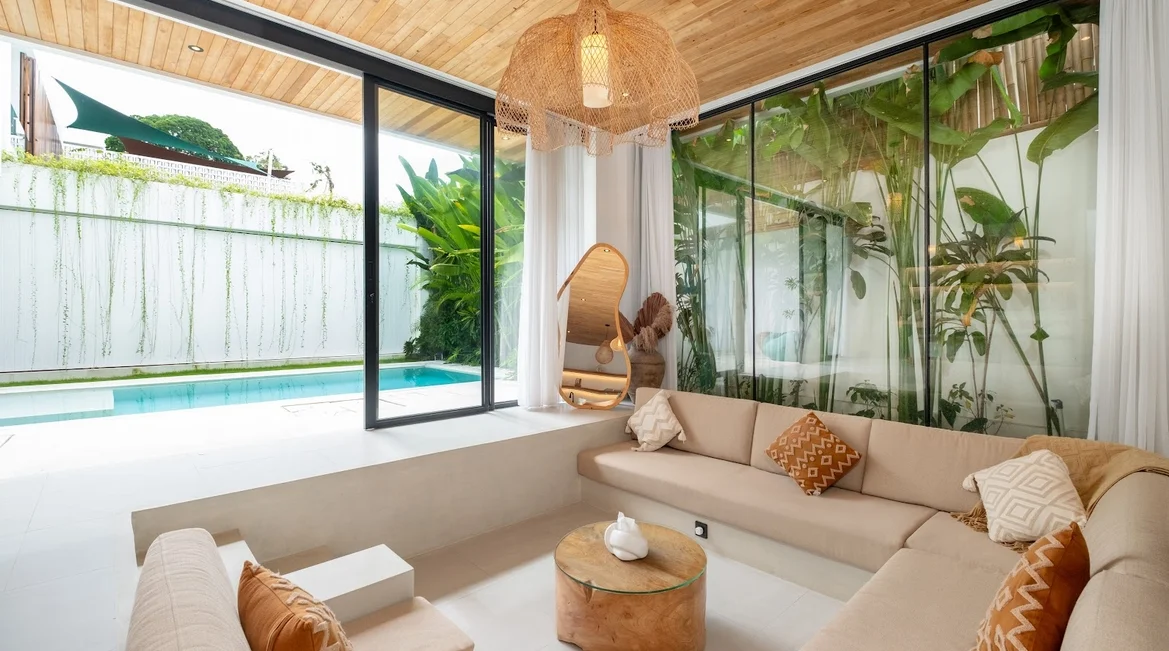 2-Bedroom Private Pool Villa Rental in Canggu – Chic Private Villa — image 5