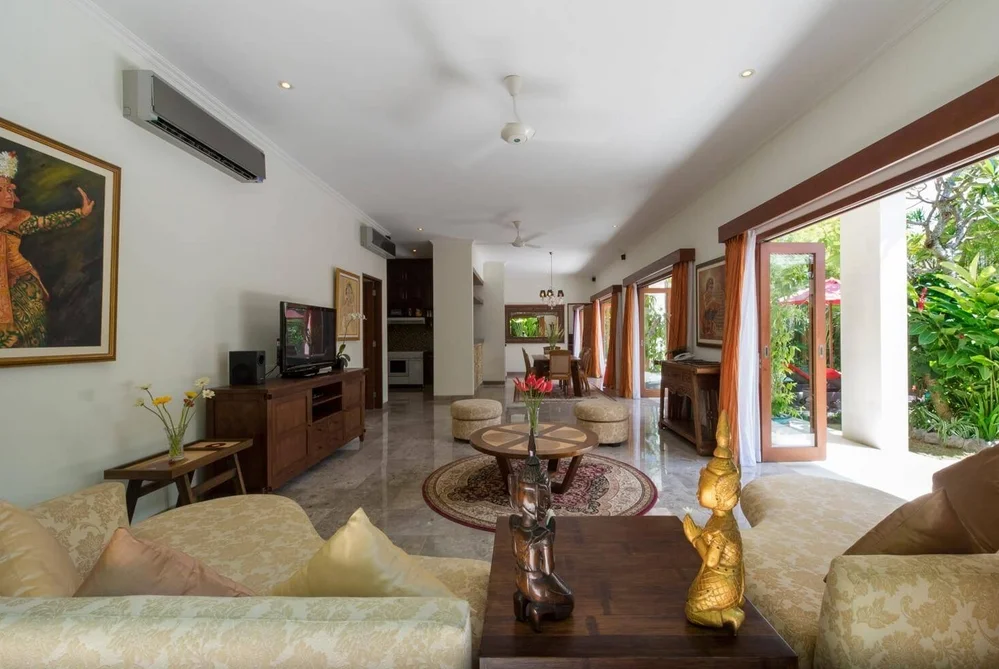 Chic 3BR Villa w/ Pool, Jacuzzi & Sauna | Central Seminyak – BVI2110 — image 14