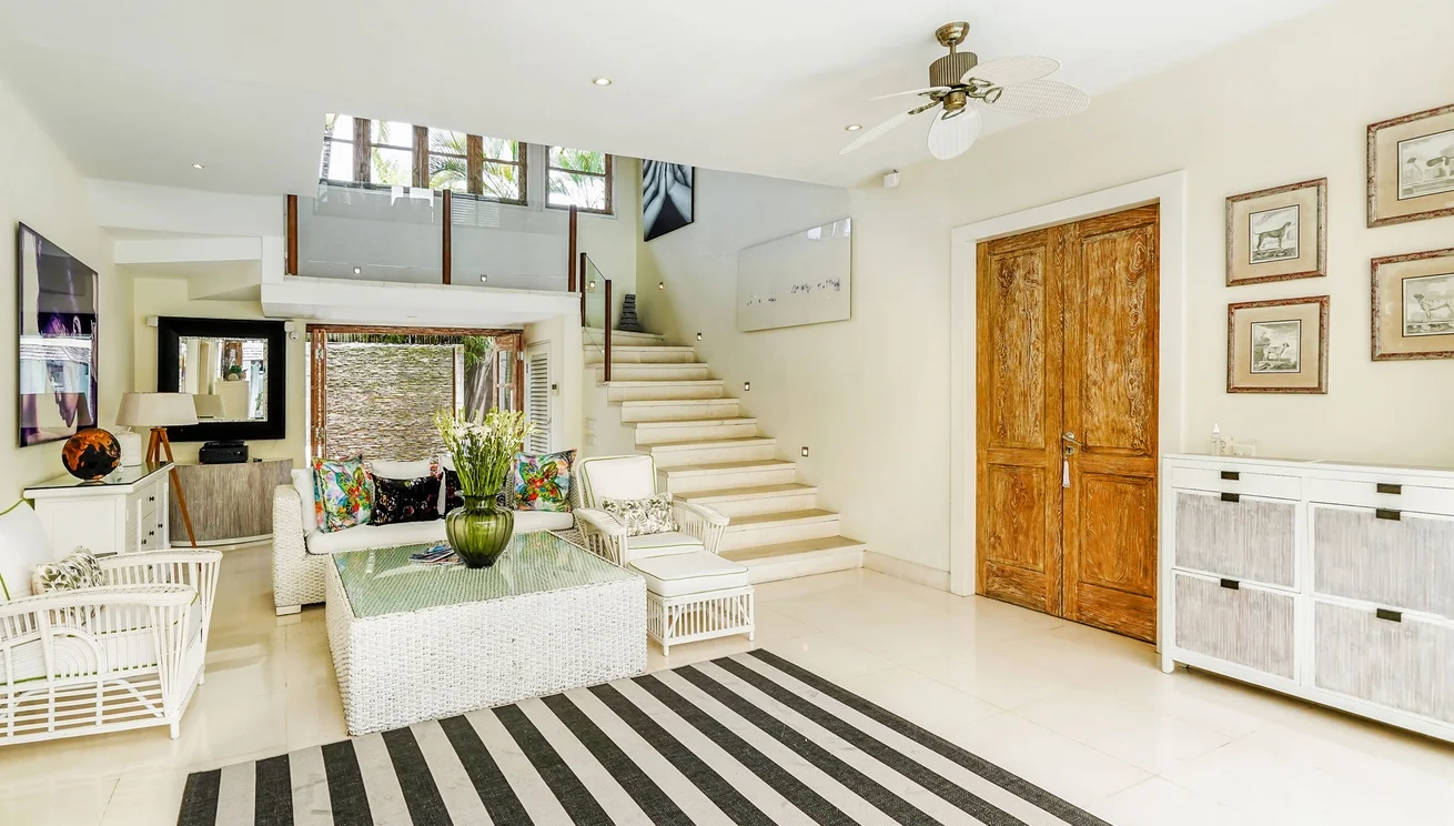 Chic 4-Bedroom Villa with Pool in Seminyak’s Heart – BVI1832 — image 15